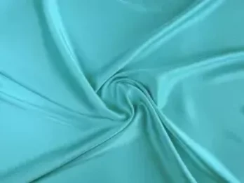Як виробляють шовк?